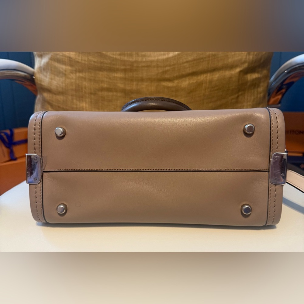 Coach Swagger 27 Satchel / Crossbody - Picture 6 of 13